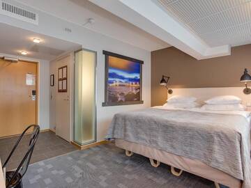 Фото номера Двухместный номер с 2 отдельными кроватями Отель Original Sokos Hotel Vaakuna Vaasa г. Вааса 12