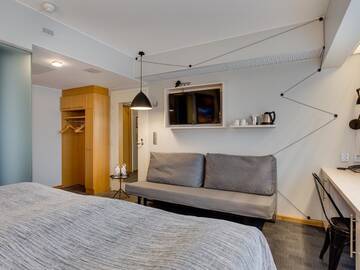 Фото номера Трехместный номер Отель Original Sokos Hotel Vaakuna Vaasa г. Вааса 7
